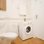 Spacious Apartment Victus With Parking And Balcony In Sopot By Noclegi Renters * סופוט